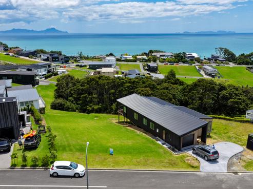 3 Starlight Place, Langs Beach