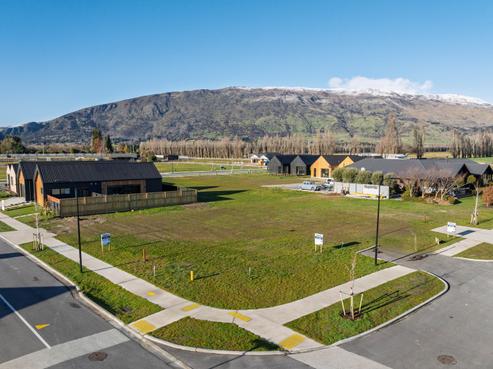 21 Burbank Road, Wanaka
