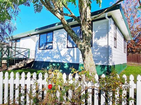 1/67 Luanda Drive, Ranui