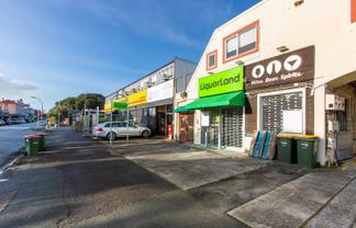 Fantastic Devonport Retail Opportunity
