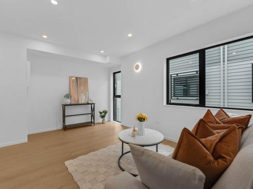 1/21 Baird Street, Howick