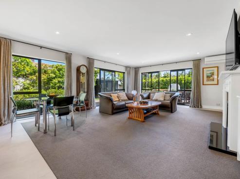 10 Harbourside Court, Beachlands
