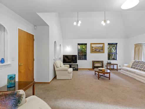 1/406 Fergusson Drive, Heretaunga