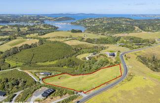 183 Sharp Road, Matakana