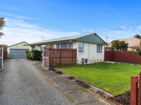 51 Farquhars Road, Redwood