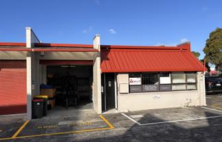 Trade-Ready Unit in Gated Complex

Trade-Ready Uni