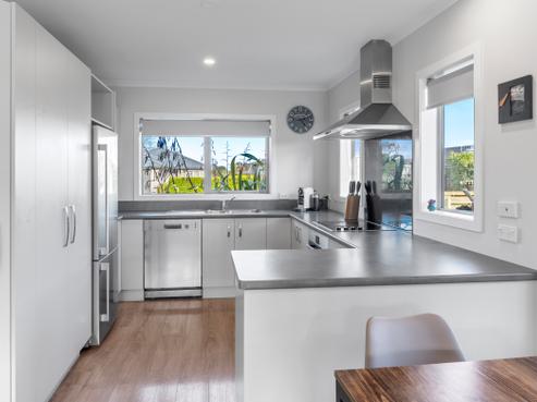 4 Gallipoli Place, Paraparaumu