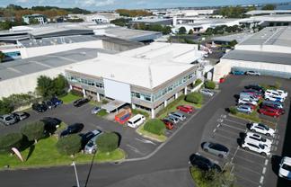 HIGH-STUD WAREHOUSE WITH EXECUTIVE OFFICES
