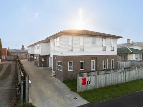 4/12 Blackburn Street, Frankton