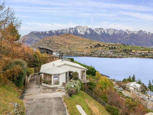10 Longwood Place, Queenstown Central