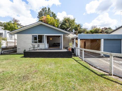 12 Phoenix Place, Dinsdale