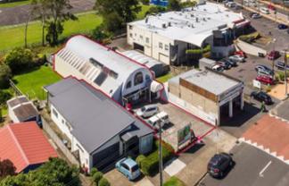 Avondale standalone building in mixed used zone