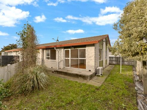 2/103 Bayswater Crescent, Bromley