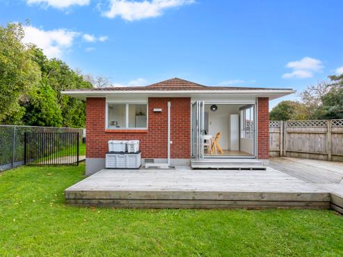 2/185 Swanson Road, Henderson