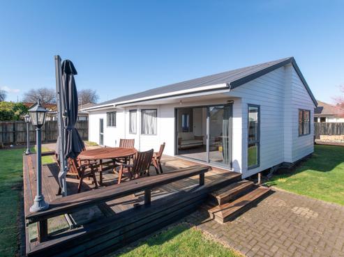 9A Holland Street, Glenholme