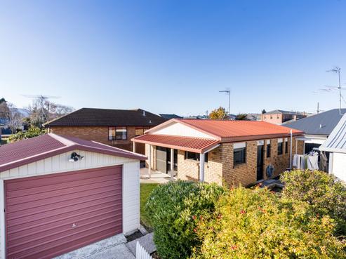 18C Forth Street, Mosgiel