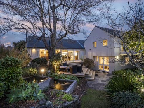 38 Plympton Street, Brooklands