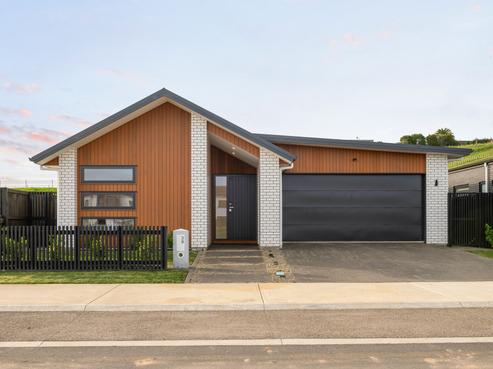 39 Overton Street, Rototuna North
