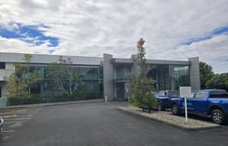 Tidy Corporate Office on Pacific Rise