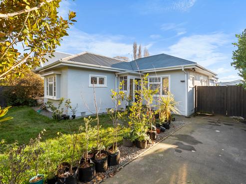 26 Hopkins Street, Woolston