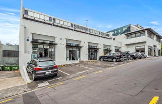 LIVE / WORK FREEMANS BAY OFFICE
