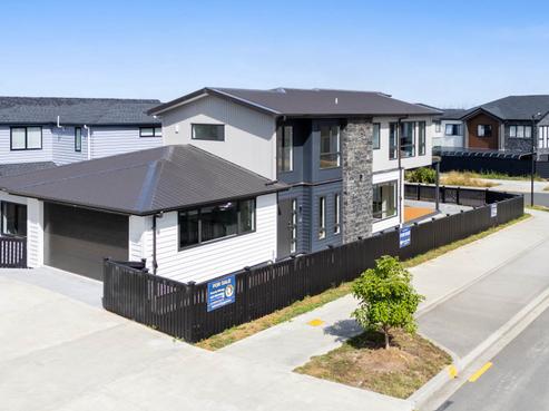 8 Rathfarnham Road, Flat Bush