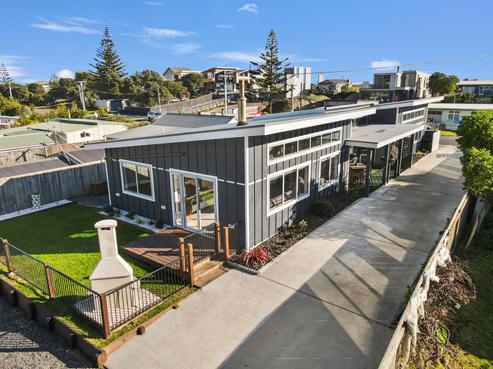 60 Rua Avenue, Waitarere Beach