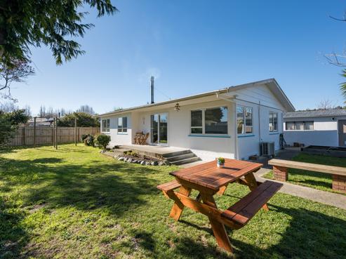 141 Parkers Road, Tahunanui