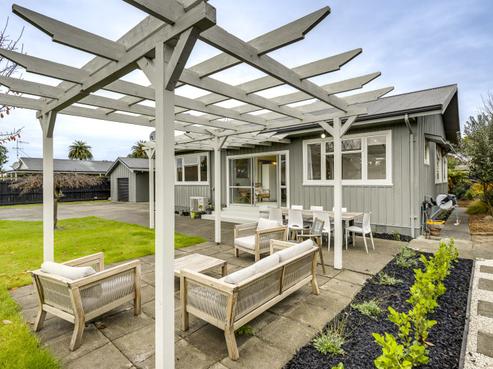 24 Church Road, Taradale