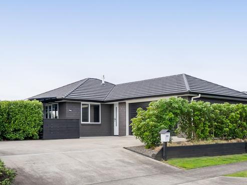 64 Aratapu Street, Waitara