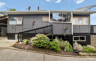 9A Tavern Road, Silverdale