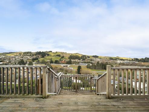 44 Waldron Crescent, Green Island