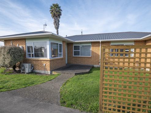 809A Queen Street East, Parkvale