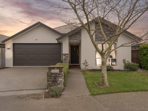 21 Bronco Drive, Aidanfield