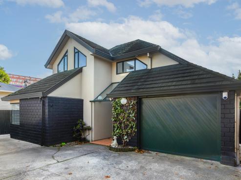 15A Puriri Street, Woburn