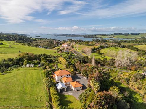 37 Kingfisher Drive, Kerikeri