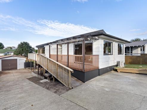 19 Lane Road, Weymouth