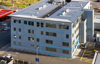 Professional 216m² Ground Floor Office