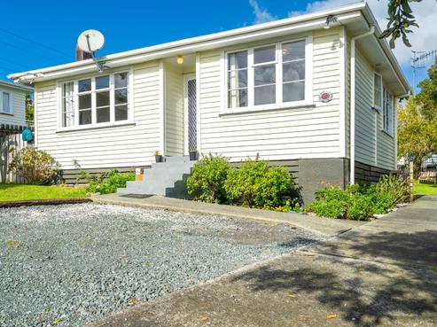 13 Raurimu Avenue, Onerahi