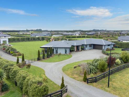 28 Landsborough Drive, Darfield