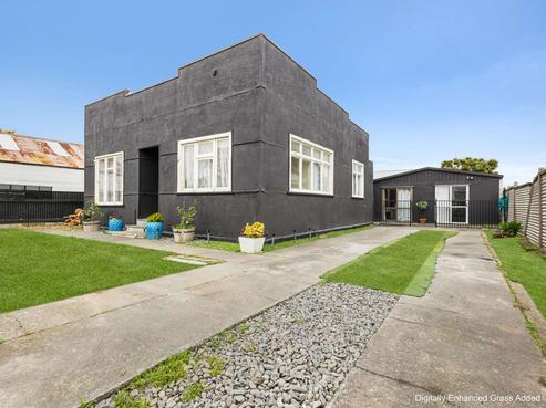 905 Queen Street East, Parkvale