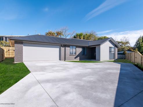 8B Gillam Crescent, Springfield