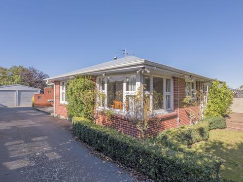 12 Reid Crescent, Allenton