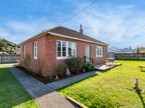 68 Seddon Street, Naenae