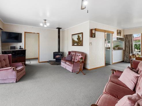 27 Carlton Crescent, Kamo