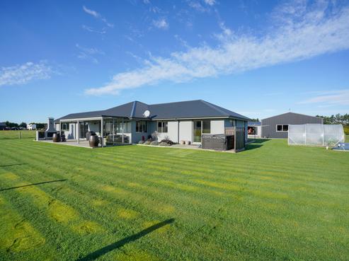 81 Mika Way, Lorneville