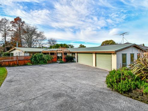 4 Lochview, Pukekohe