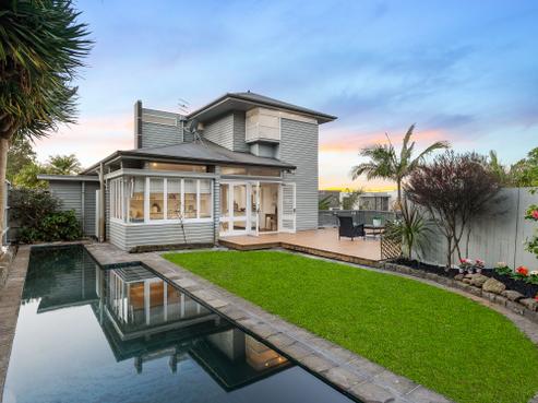 8 Almorah Place, Epsom
