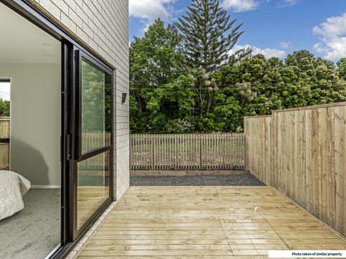 8 Kotiu Place, Massey