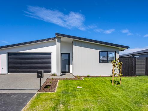 93 Faulks Drive, Lincoln